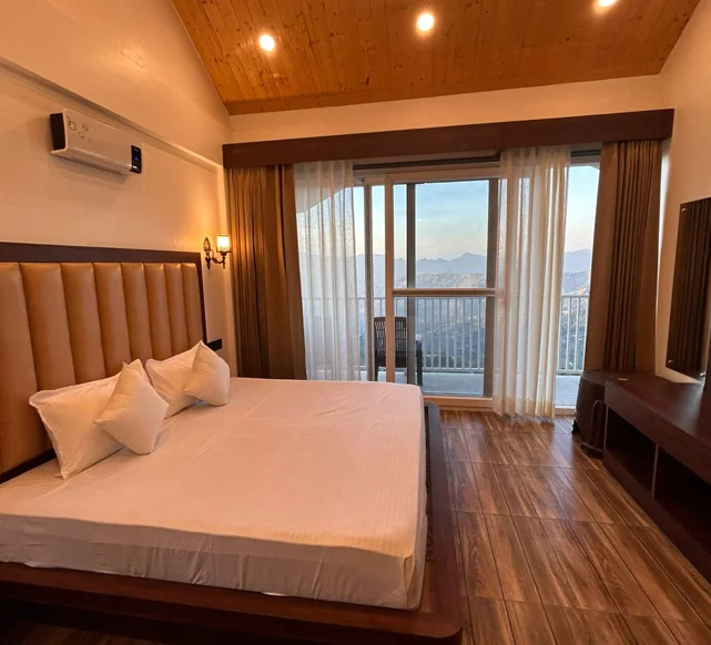 Valley Vista Room